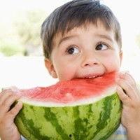 吃瓜可爱头像真人,揭秘吃瓜可爱头像背后的真人生