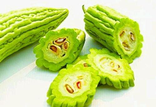 握手加吃瓜,和谐共处新篇章